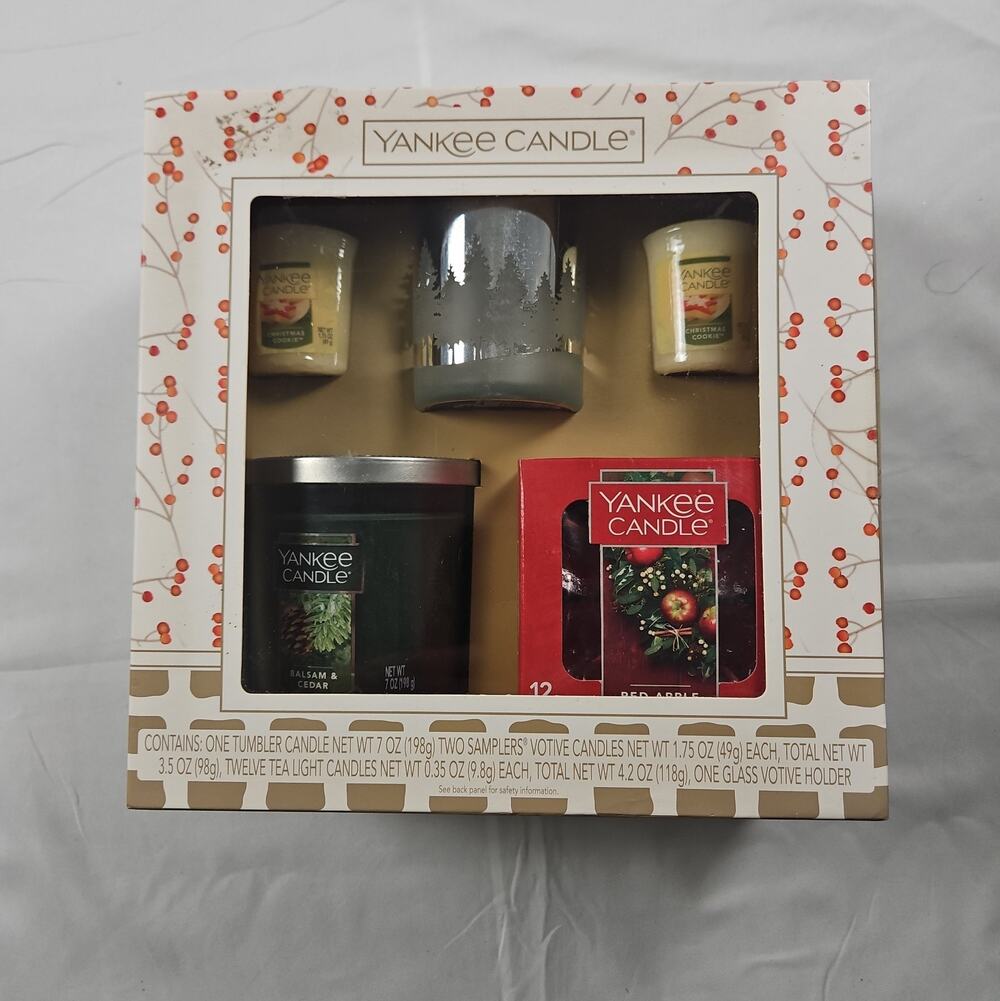 Yankee Candle Christmas Holiday Gift Set Tumbler Votives Tealights Holder NIB